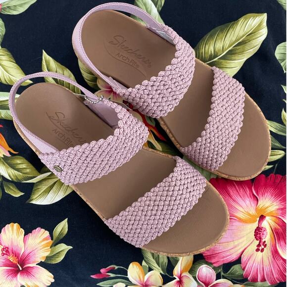 SKECHERS ARCHFIT BEVERLEE SANDALS WOMEN SIZE US 6 COLOR MAUVE - Picture 2 of 5